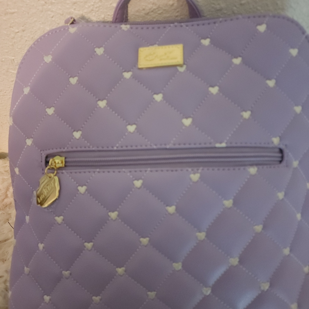 Backpack - Picture 3 of 15